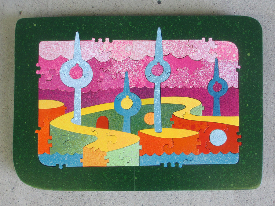 Needle Point (Emerald Green)