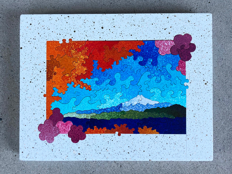 Mt. Fuji (White-Gold)