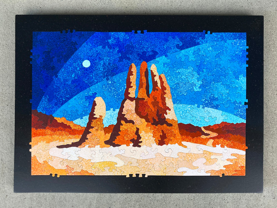 Hand Of The Desert (Black)